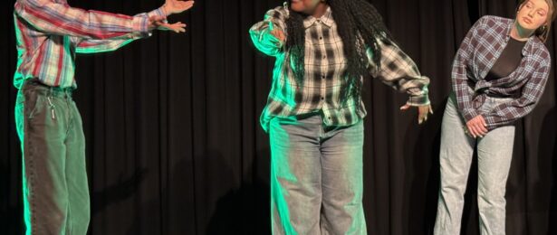 S4 – Theaterkurs präsentiert eine Adaption von William Shakespeares „Was ihr wollt“