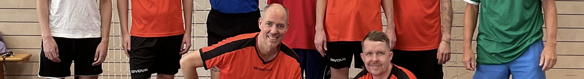 Lehrer gegen Schüler – Die Fussball-AG